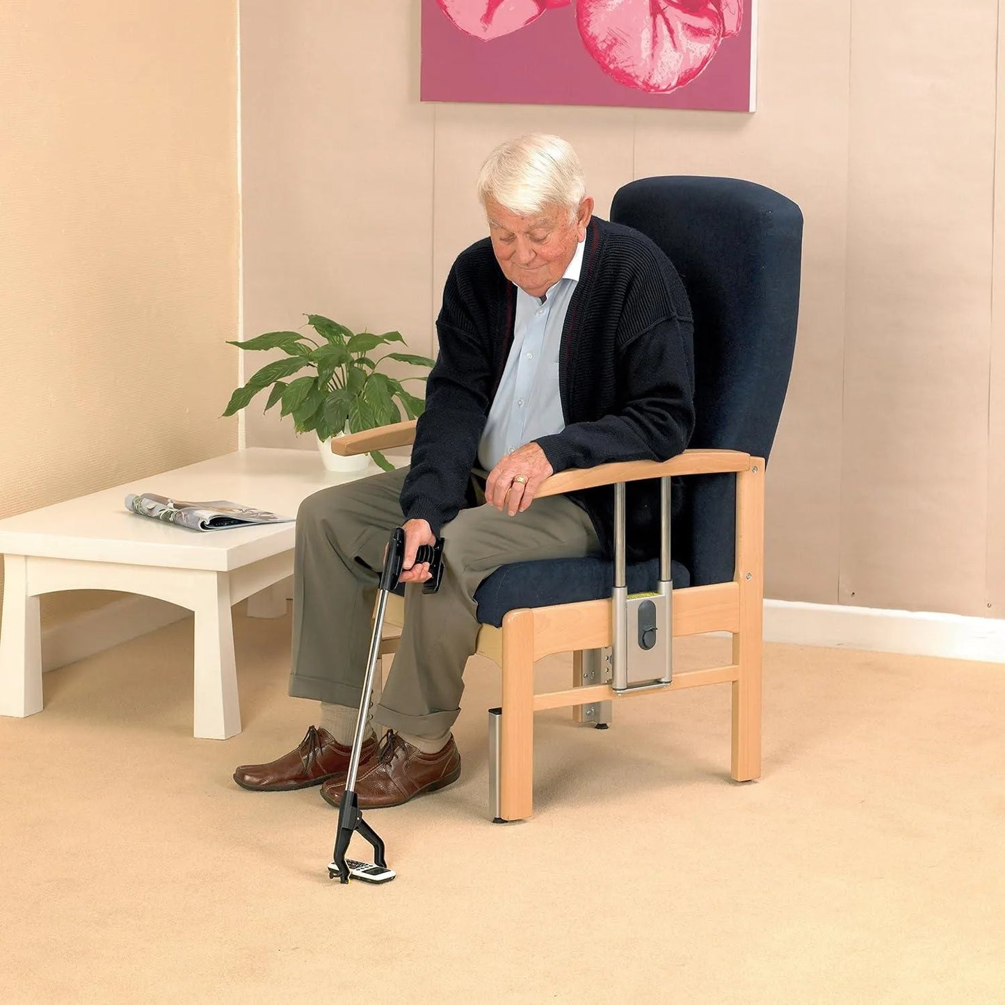 Homecraft Handi-Reacher - PAT-AA8054Y - 4MOBILITY WA