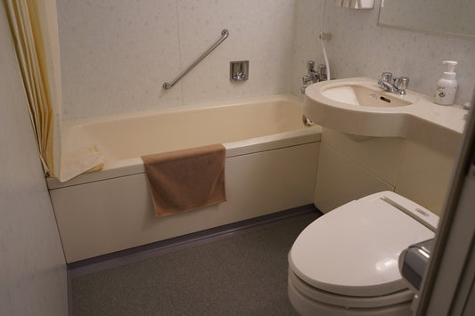Bath Stools vs Shower Stools: Choosing the Right Option for Your Needs - 4MOBILITY WA - Mandurah