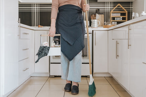 Streamline Your Routine with the 28-Day Medication Storage Box A Comprehensive Guide to Incorporating Daily Living Aids like Eating Gripping and Mobility Essentials