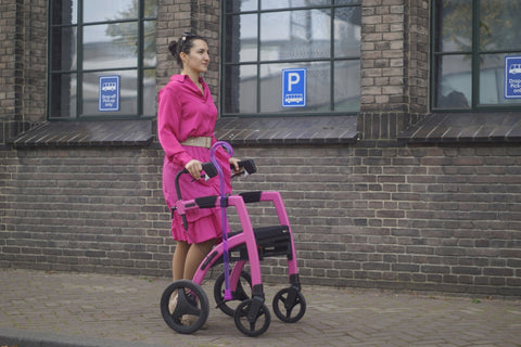 How Electric Wheelchairs Transform Everyday Life: An Explainer