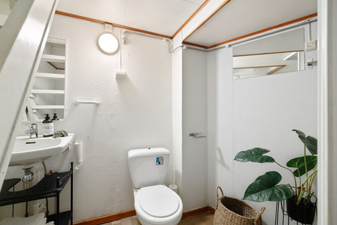 How to Properly Install and Maintain Suction Rails for Bathroom Safety