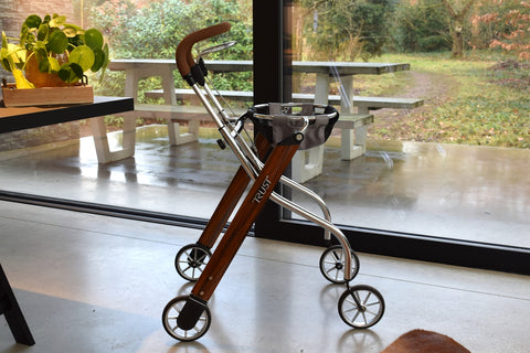 A Guide to Selecting the Best Tri Wheel Walker for Enhanced Support