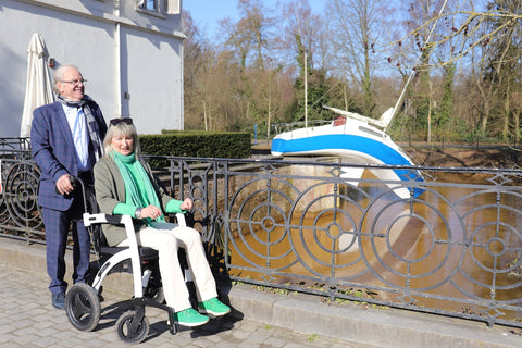 Exploring the Benefits of an Attendant Propelled vs Self Propelled Wheelchair