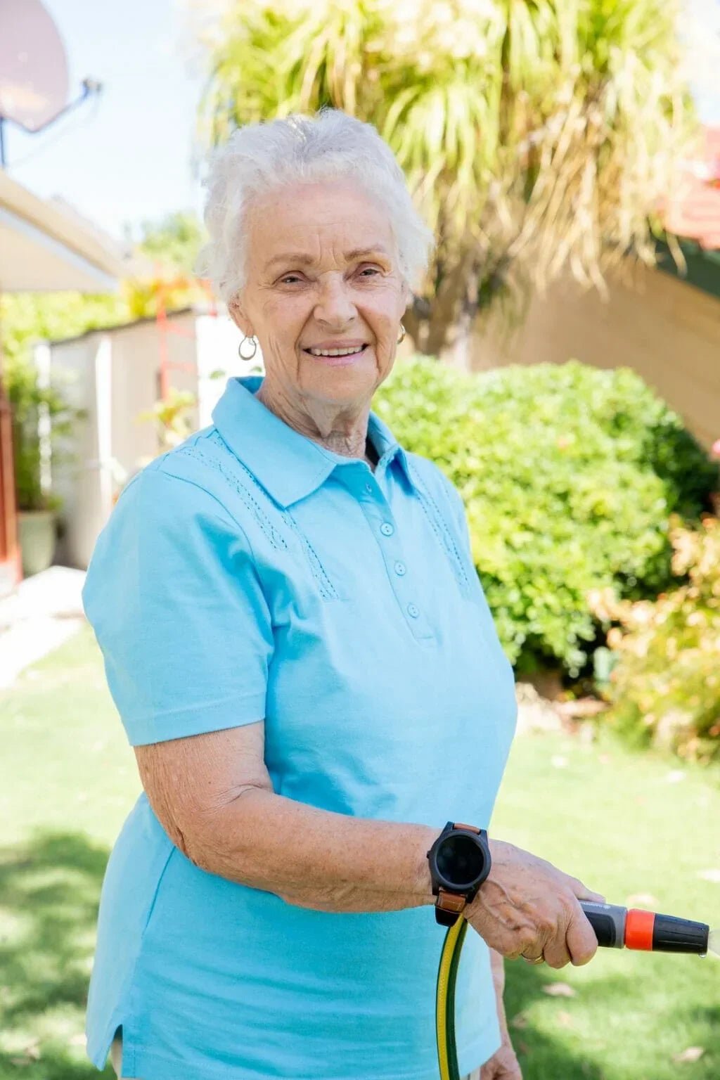 Guardian PA MediWatch 4G Personal Alarm With Fall Detection MediWatch-Round - 4MOBILITY WA - Mandurah