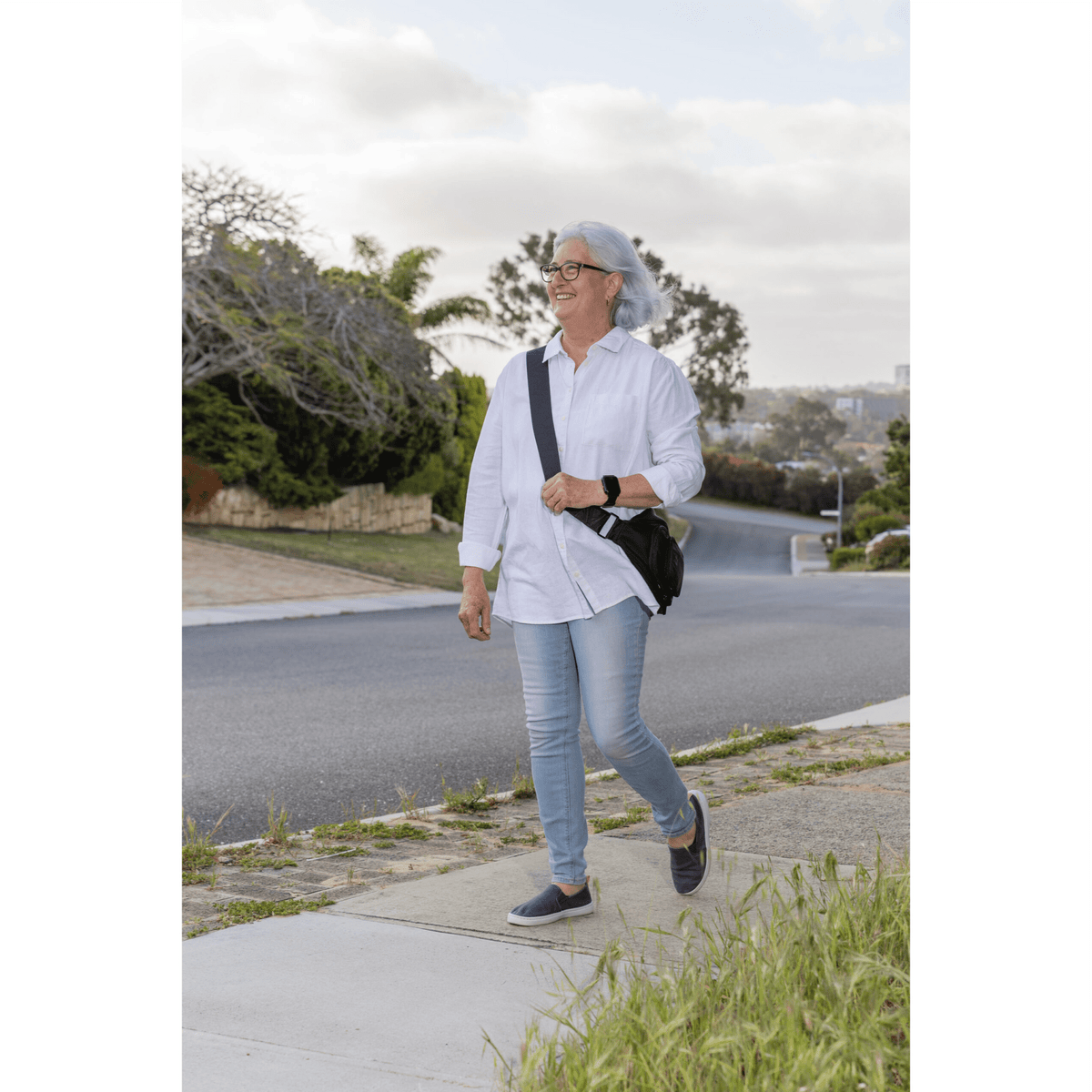 Guardian PA MediWatch Slim 4G Personal Alarm With Fall Detection MediWatch-Slim - 4MOBILITY WA - Mandurah